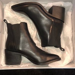 Steve Madden audience leather ankle boot 6